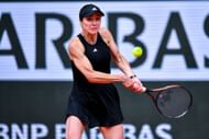 Elina Svitolina hits a backhand | Image Source: Getty